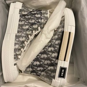Dior B23 High-Top Sneakers. Size 43 (US size 10)
